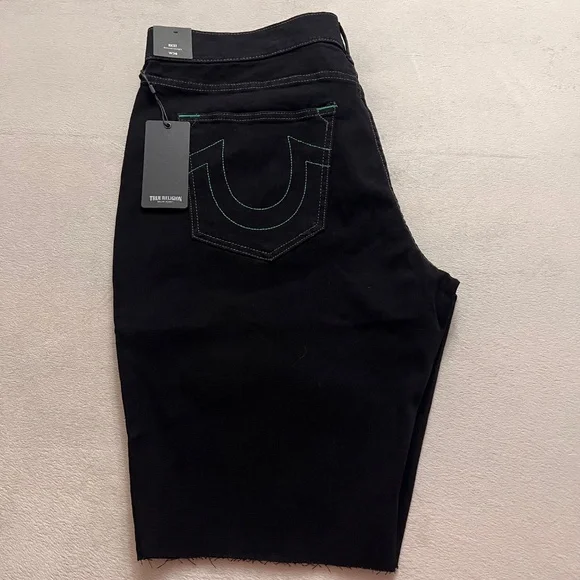 True Religion Men's Relaxed Straight Denim Black Short Raw Hem Sz